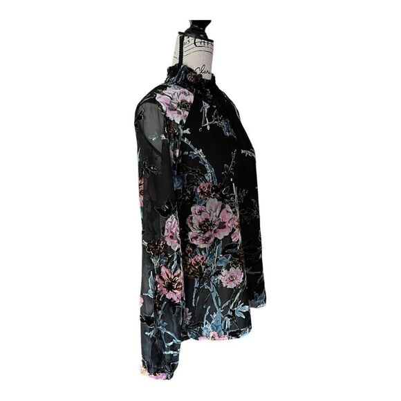 Yumi Kim S Lexington Avenue Smocked Collar Top in Timeless Burnout Velvet NWT - Picture 5 of 10